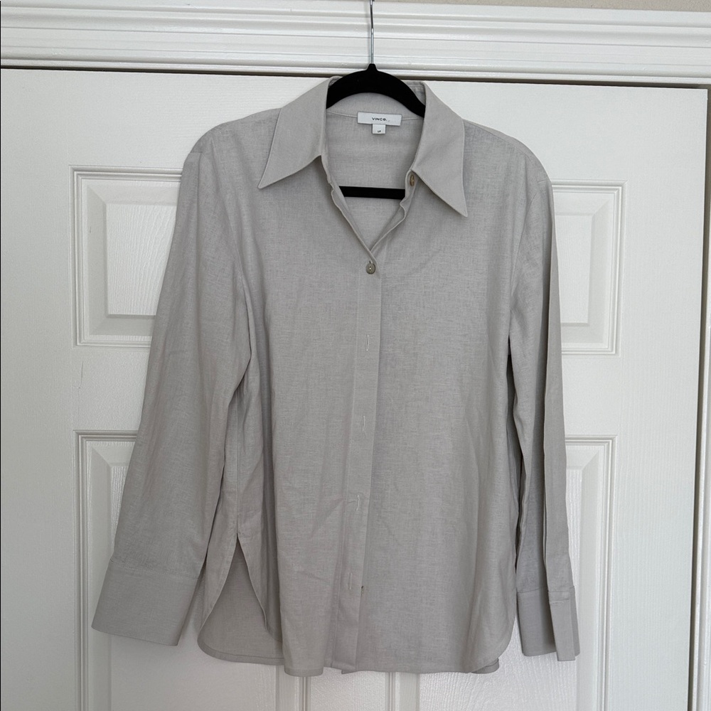 Vince button down